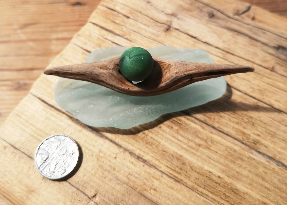 Beachcombing find: 9062 8