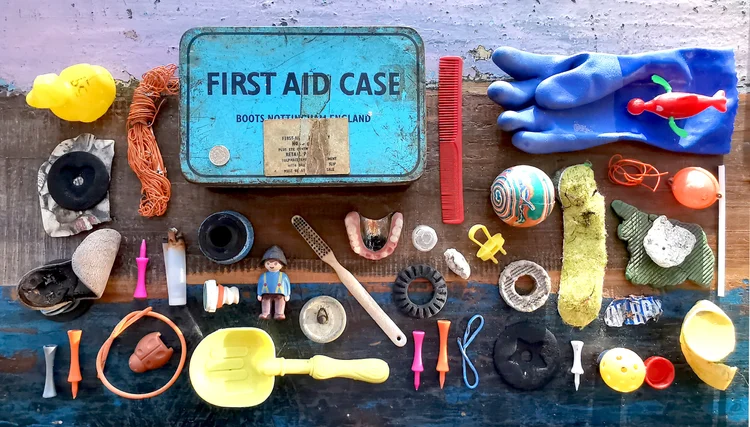 Beachcombing find: BLUE 2