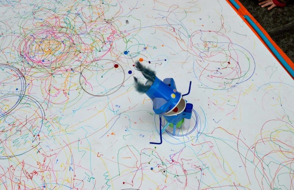 Kinetic Drawing - project photograph 39
